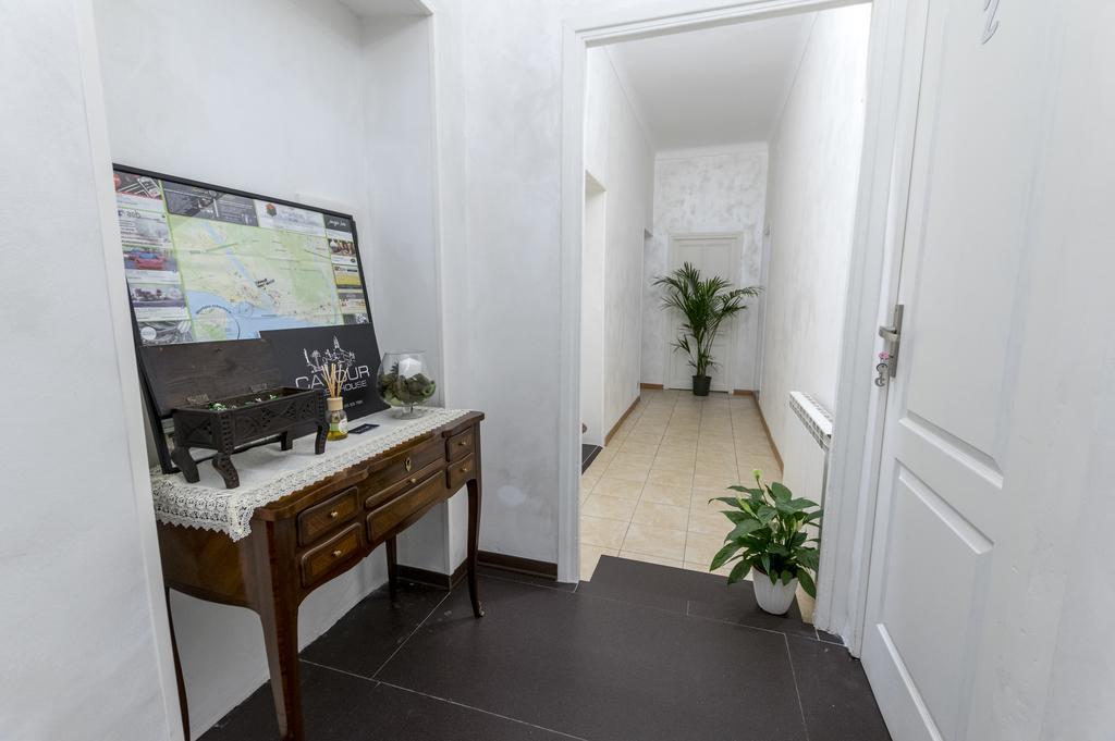 Cavour Guest House Вентимилья Экстерьер фото